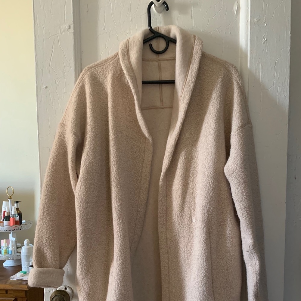 Lululemon Sherpa Robe (S/M)